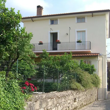 Guest house Casa De Luca *