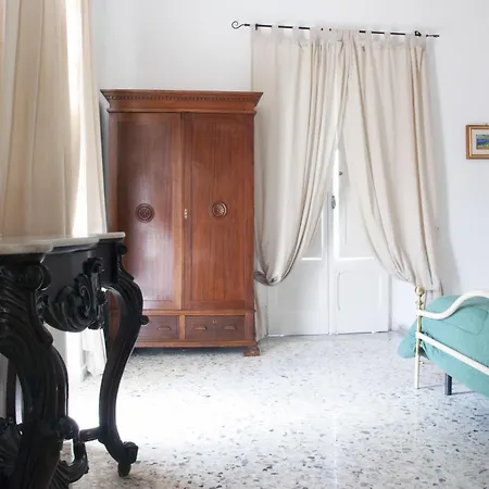 Casa De Luca Guest house