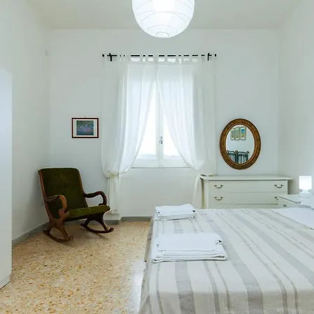 Casa De Luca Guest house *